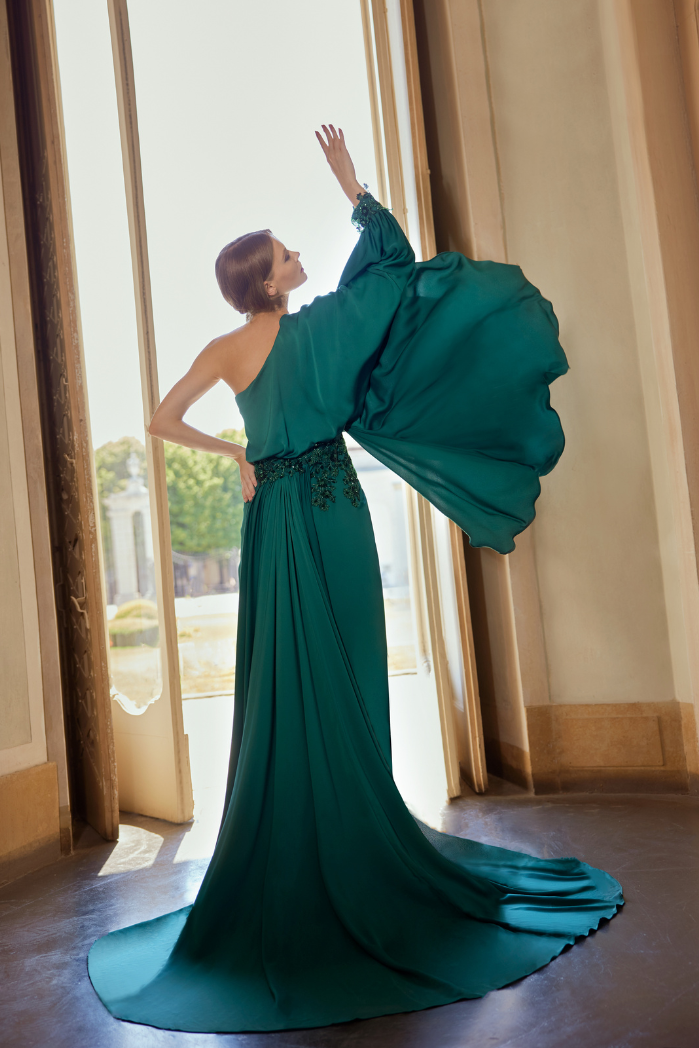 Green formal dress: choosing the shade | Musani