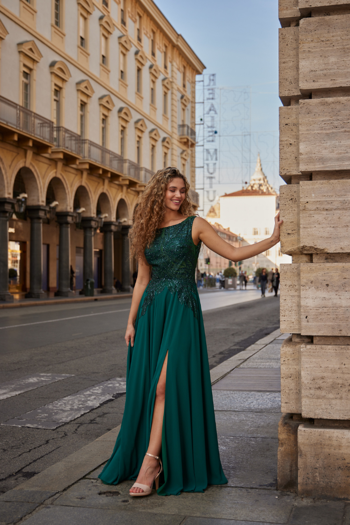 Long Ceremonial Dresses: trends | Musani