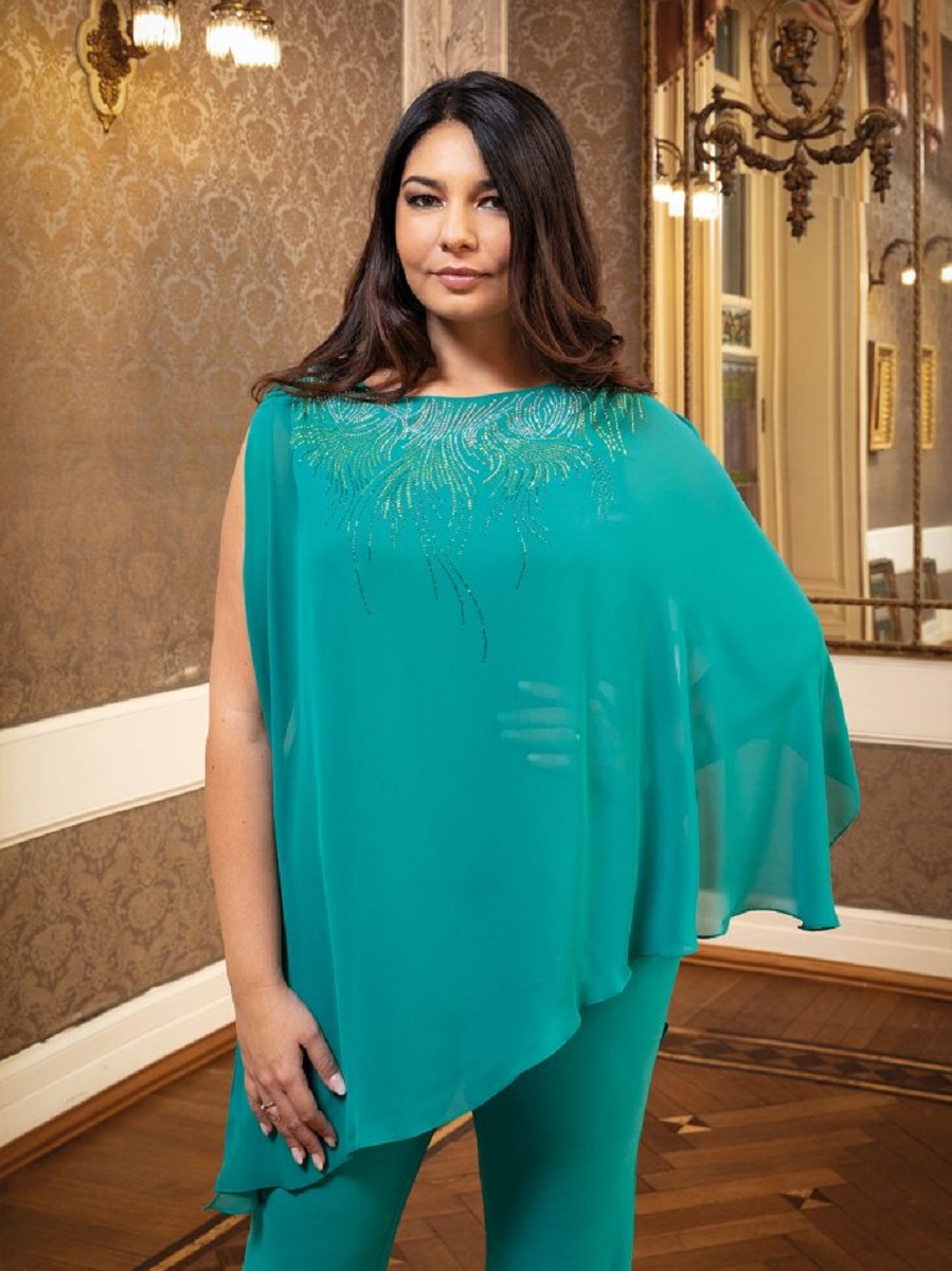 Curvy formal dresses