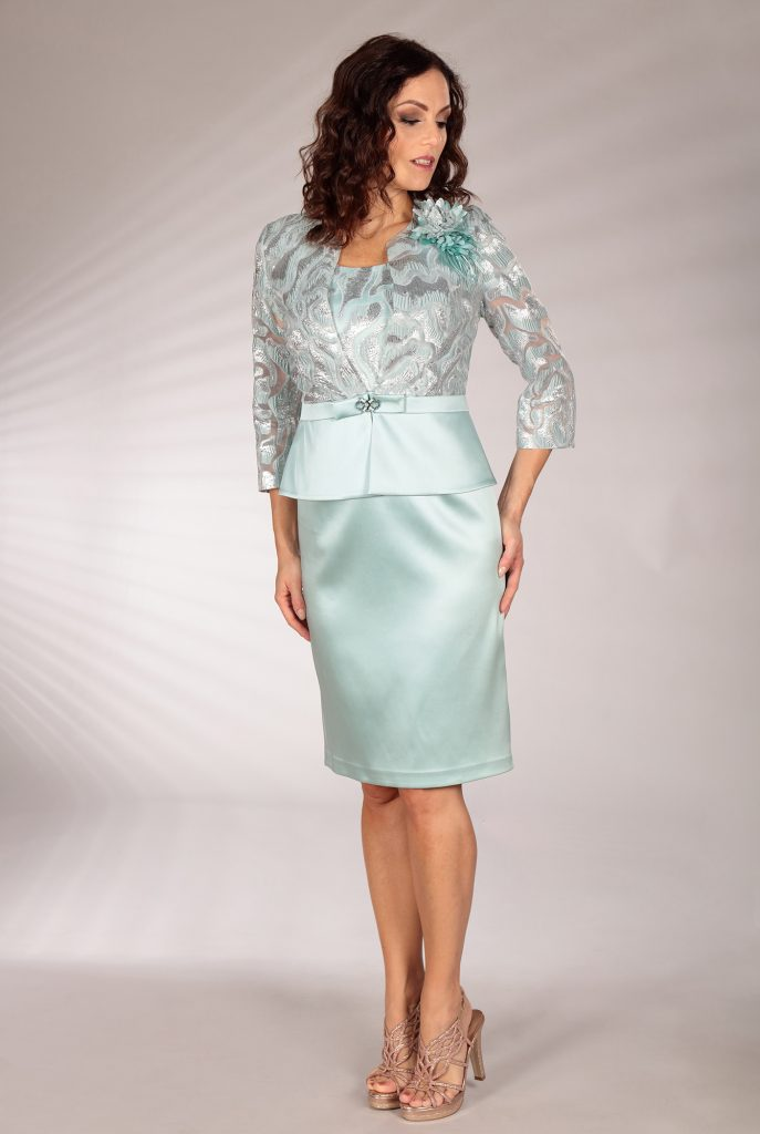 Elegant mother of the bride dress: how to choose it?