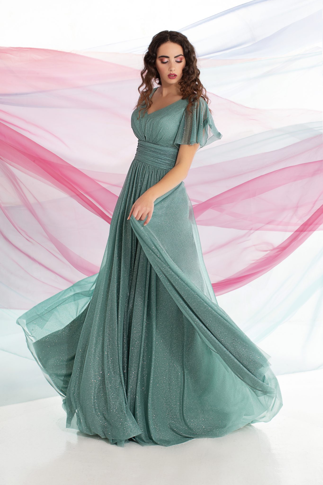 Bridesmaids’ dresses